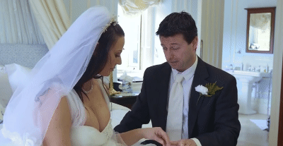 Жених не удержаля и повел ебать невесту в фате гиф порно онлайн